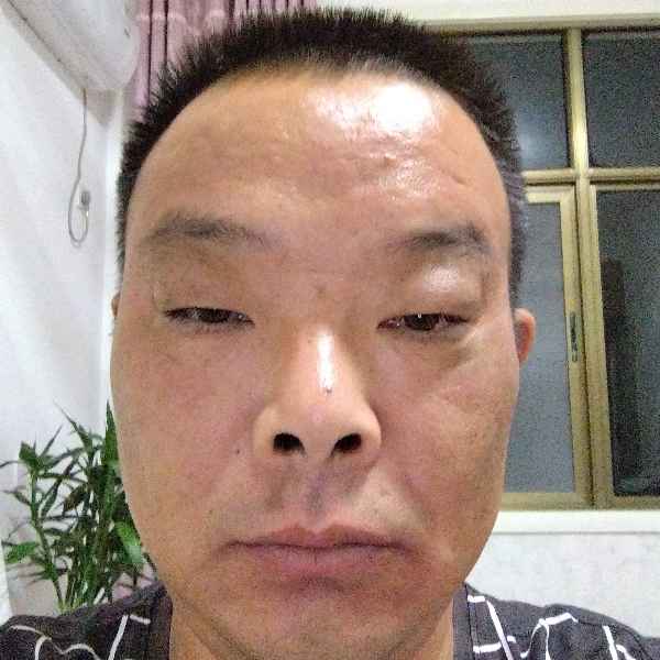 江苏46岁单身帅哥真诚找对象-浙江相亲网