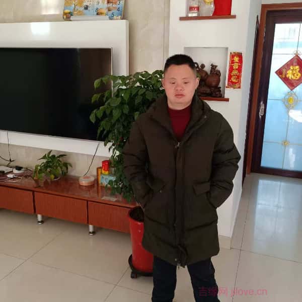 江苏28岁单身帅哥真诚找对象-浙江征婚相亲网