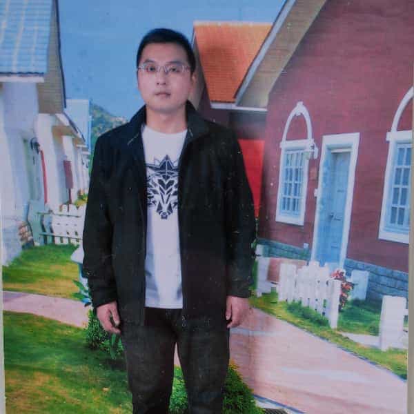 四川35岁单身帅哥真诚找对象-浙江征婚相亲网